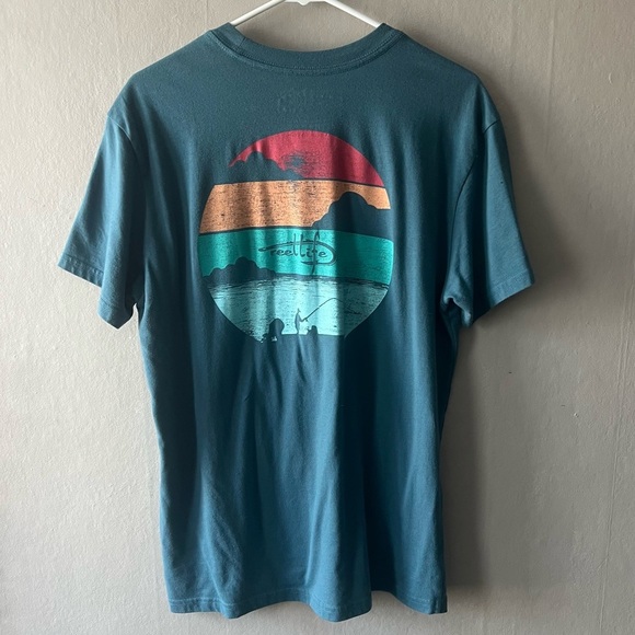 Reel Life Men’s Blue Graphic T-Shirt Size Medium - Picture 4 of 5